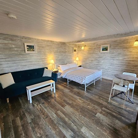 Loughview Chalet Whitehouse  Exteriér fotografie